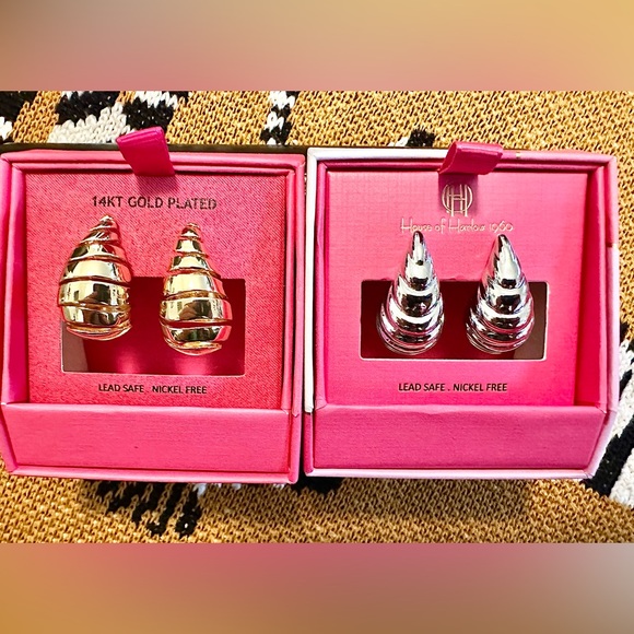 How’s the Harlow buy1 get 1 free. Price is firm. New in box. - Picture 1 of 3